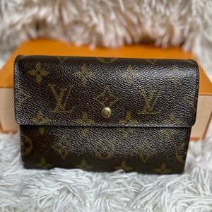 Louis Vuitton Monogram Porte Tresor Papier Wallet